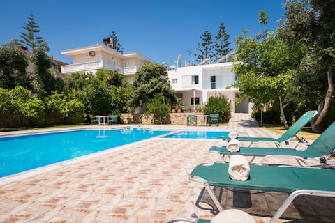 myholidayhome/villa Asteri