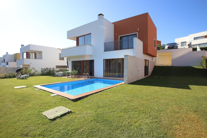 Obidos Lagoon Detached 3 Bed 3 Bath Villa Villas For Rent In Obidos Portugal