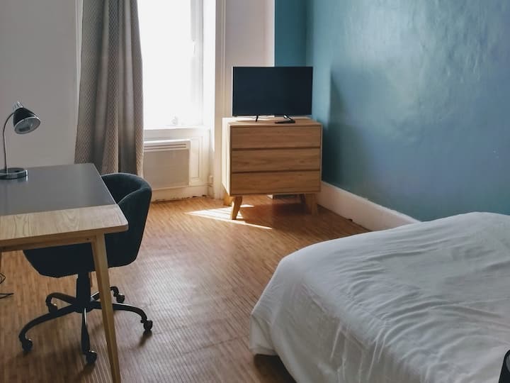 Apartment downtown Cherbourg "Chez Gigi" Apartments for Rent in