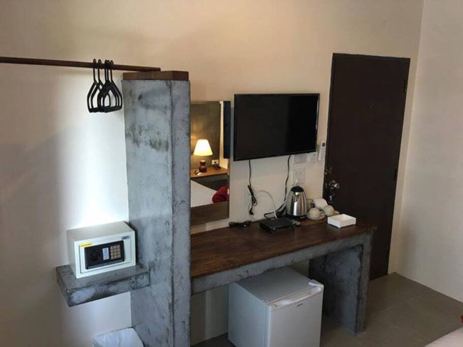 Bed room facilities