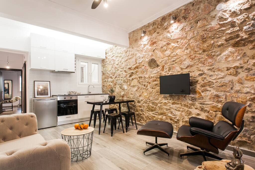Central Athens Apartment 15mins walk to Acropolis - Athina의 아파트에서 살아보기, 그리스