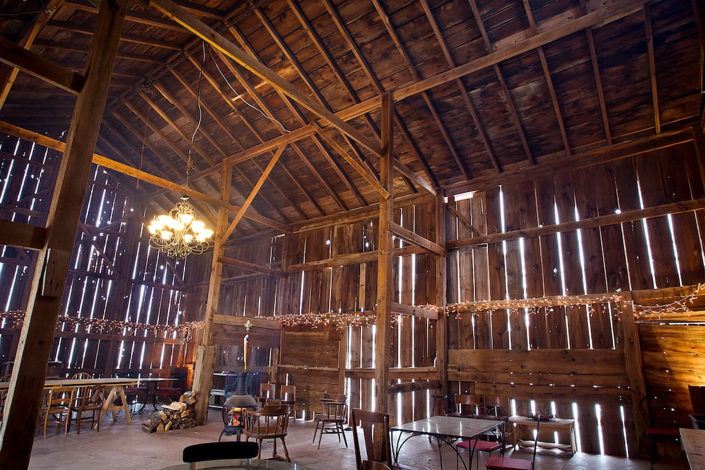 28 x 40 English Barn has cement floor.
