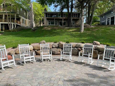 Enjoy Lake Life at this renovated 4-bedroom house!