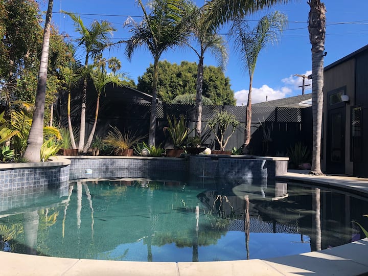 Luxury Seaside Studio, Pool Guest houses for Rent in Los Angeles