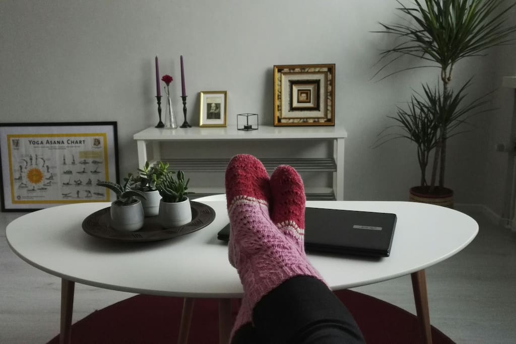 Casually chilling in wollen socks at the living room...