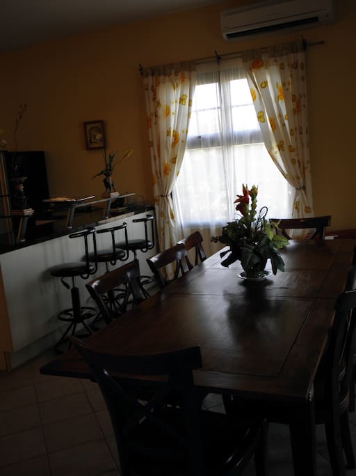 Spacious dining area adjacent to the kitchen