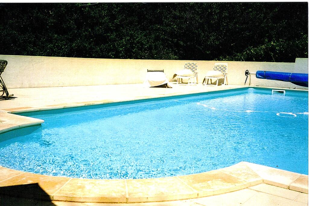 LA PISCINE