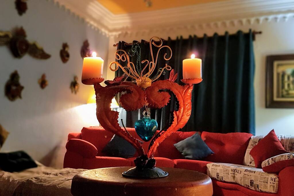 There is always an atmosphere filled with love / Siempre habrá un ambiente lleno de amor en nuestra casa