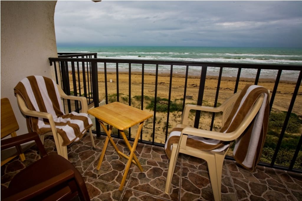 Private Beachfront Balcony