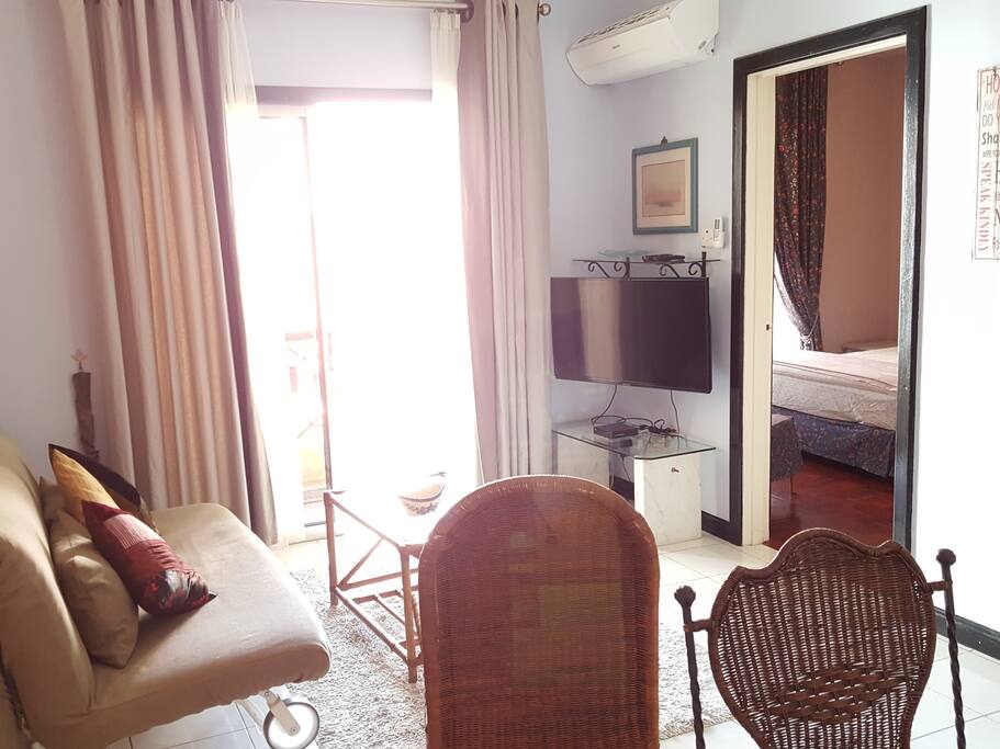 BELCONY / ASTRO TV,