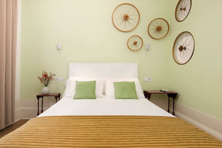 H&L Porto House – Amazing Garden – Best Location gallery image 5