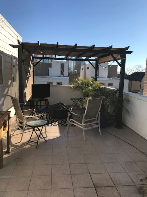 Rooftop Oasis