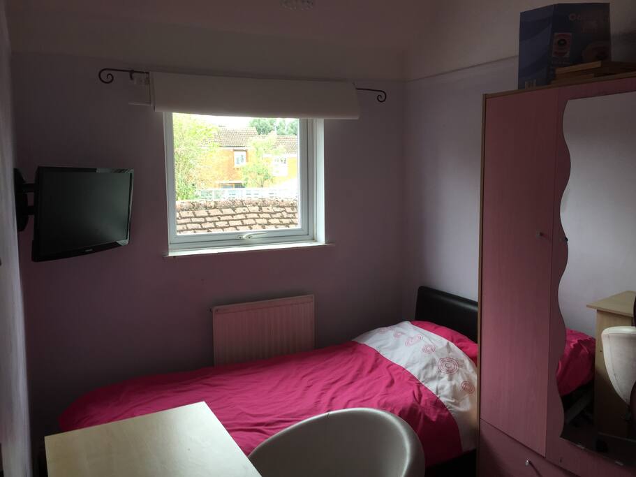 Additional single room if required at for additional fee.