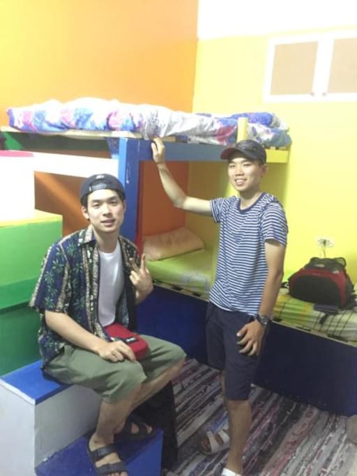 travelers from japan
