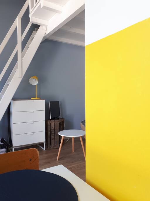 Salon avec TV