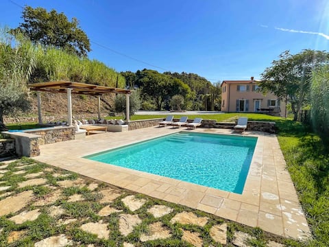 3 Bedroom Villa with Private Pool and Garden