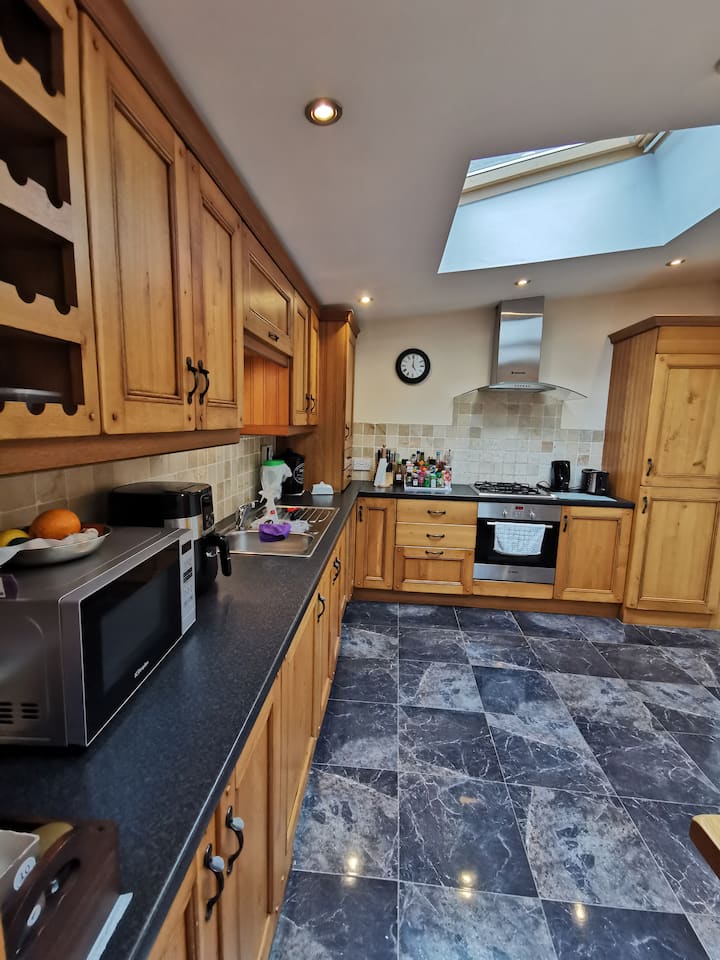 Cozy Room (Just For One)in A Shared House - Cork