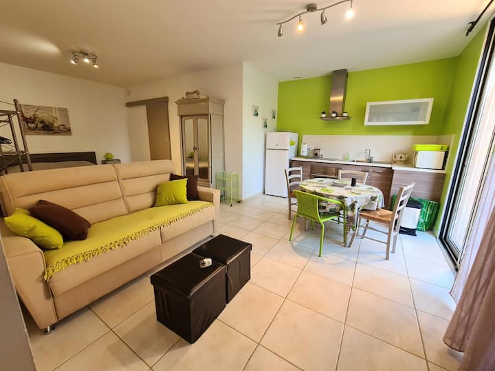 Meublé Tourisme Les Cigales Studio Etoilé - Aubagne