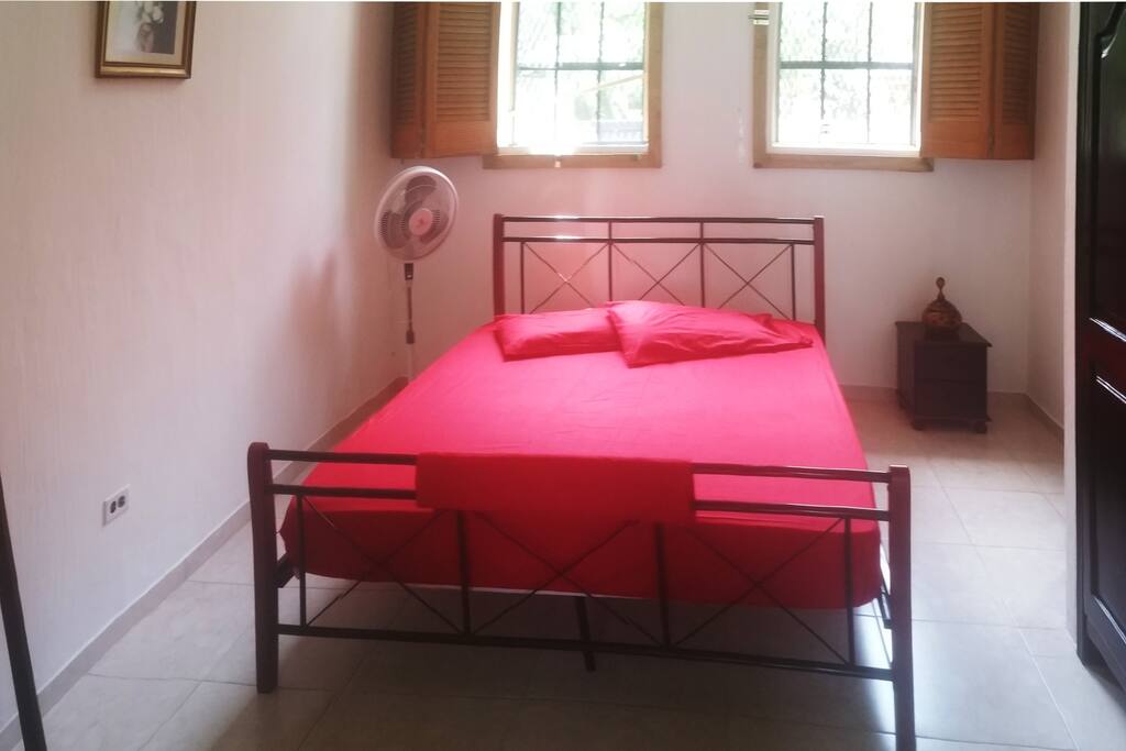 Room 1