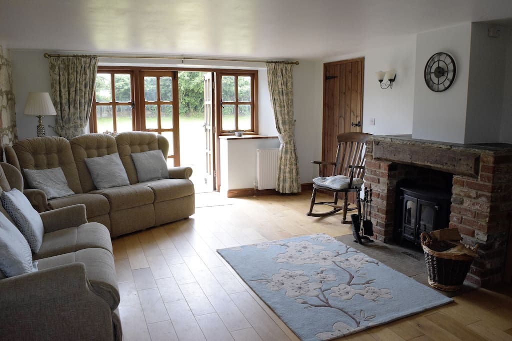 2 Ivy Cottages Billingham - living room