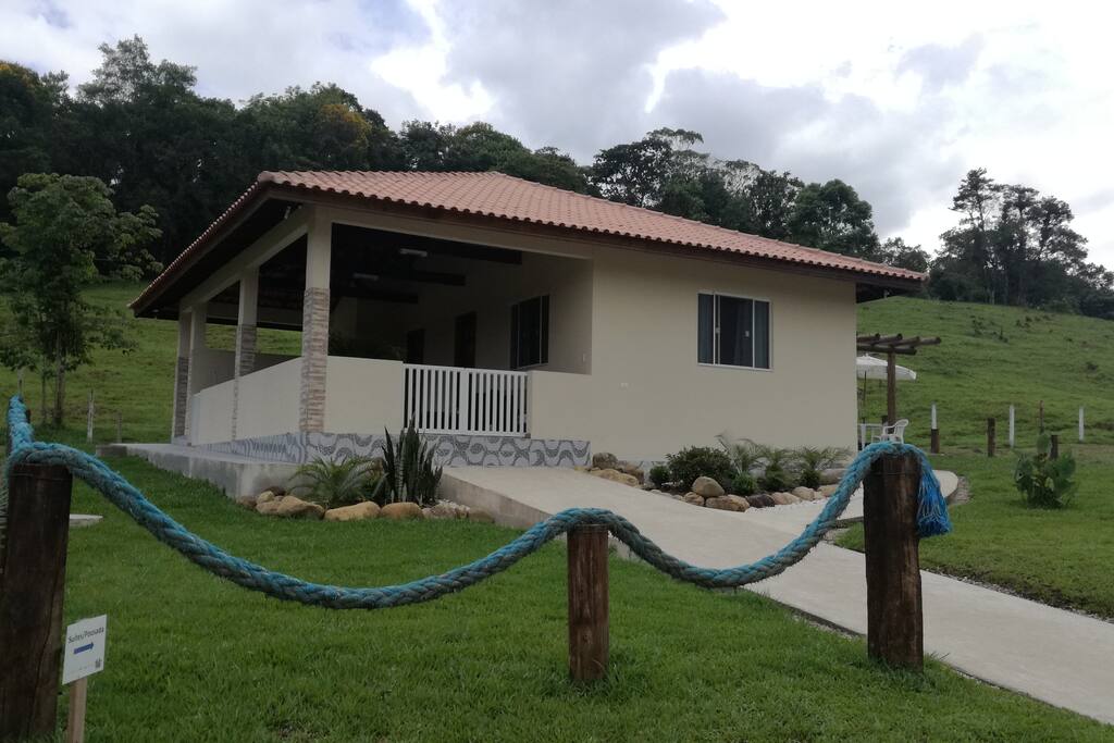 Pousada com 2 suítes no Recanto da Mata (www.recantomata.com.br)