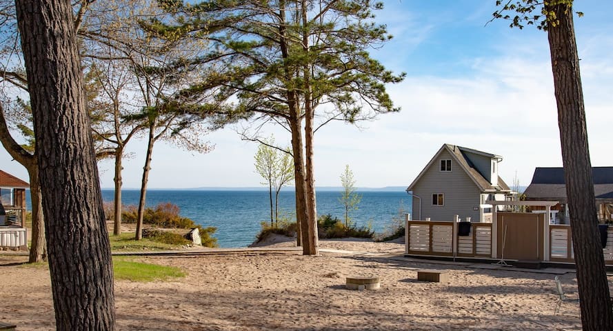 Airbnb Tiny Vacation Rentals Places To Stay Ontario Canada