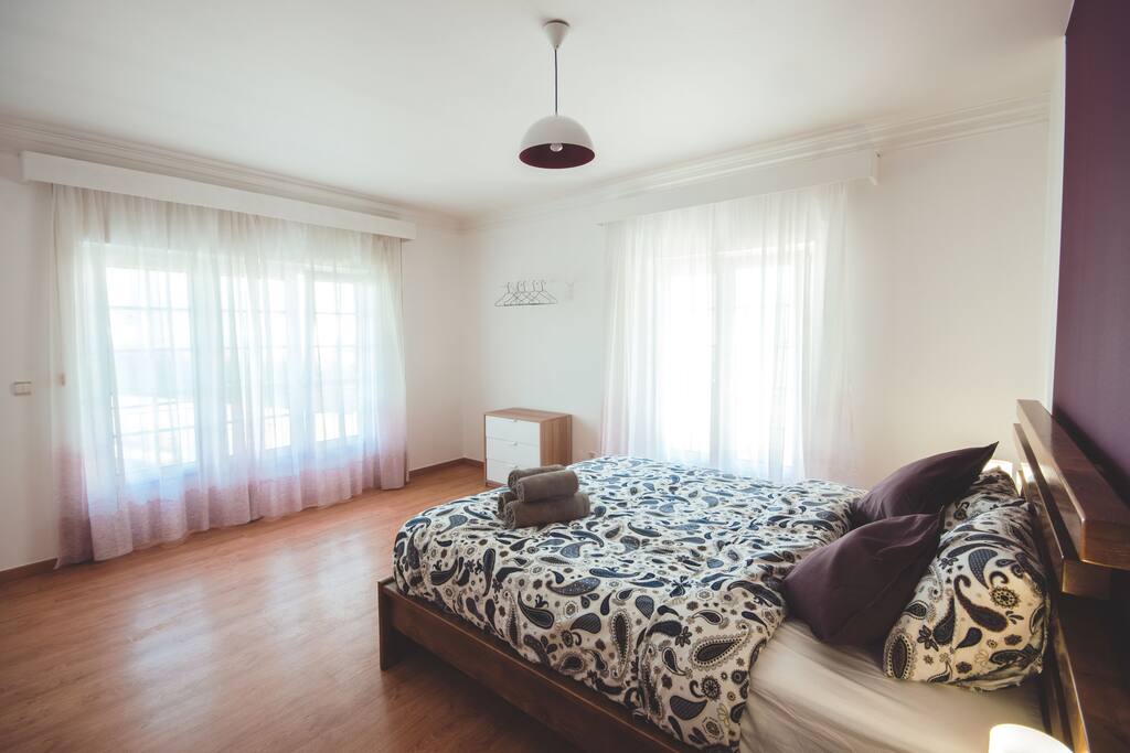 Purple room