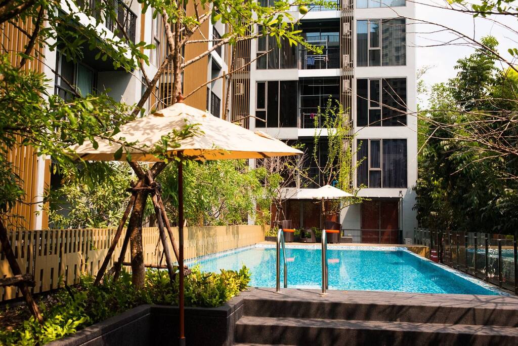 The swimming pool