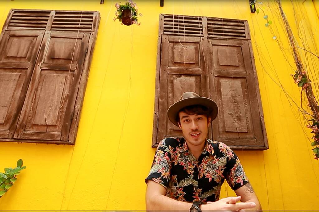 Welcome to Bangkok City Cozy Home. Visited by "Bangkok Celebrity & TV Program.