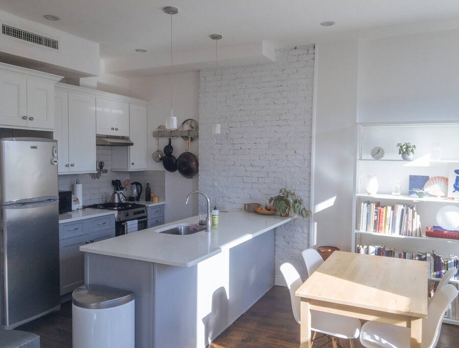 Kitchen & Living Room