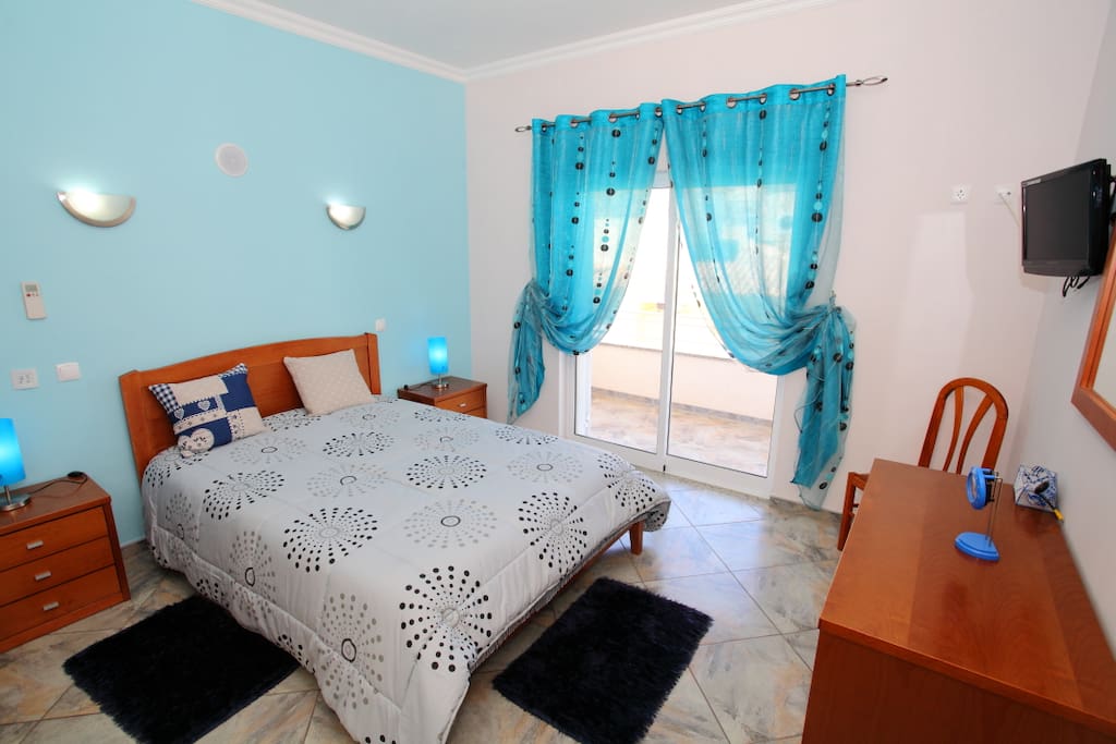 Room 2