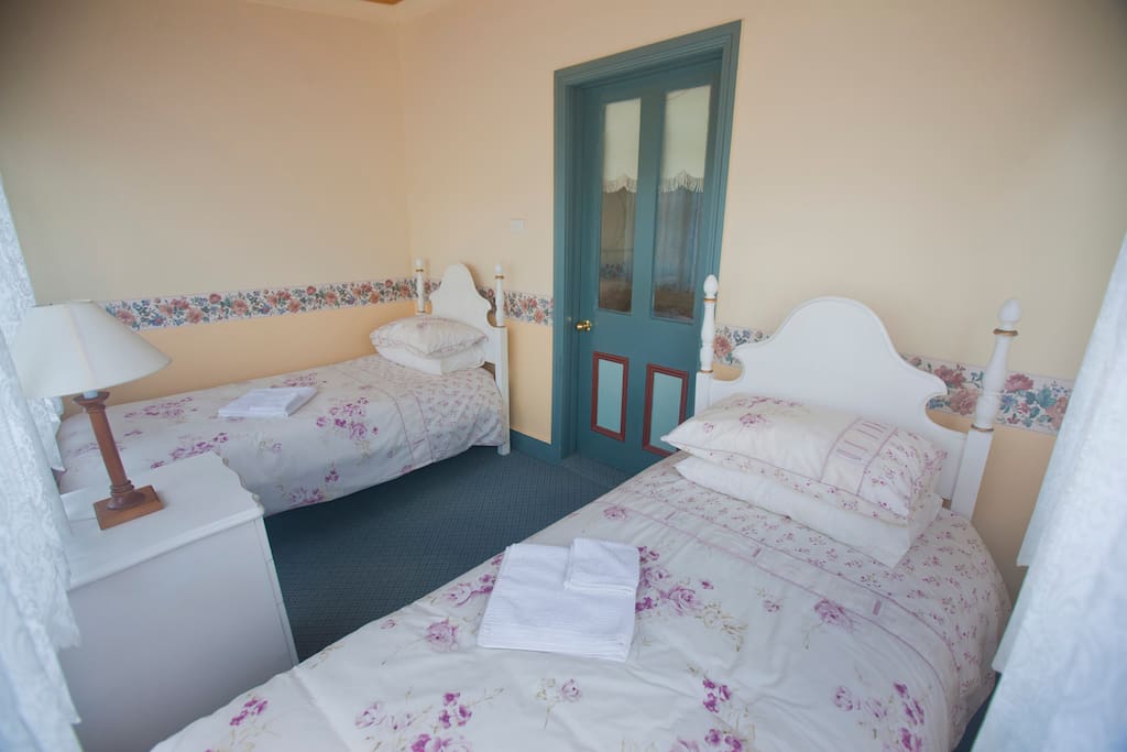 Twin Bedroom in Room No 5.