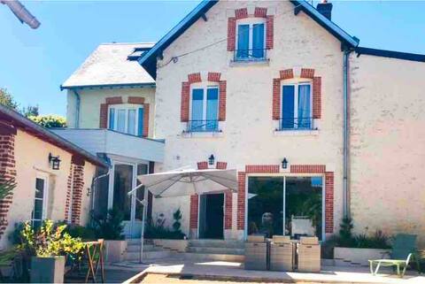 Beautiful 1820 house, classified, 5 minutes from Blois