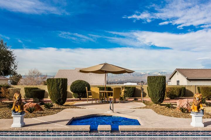 The Stunning Peaceful Palace gallery image 4