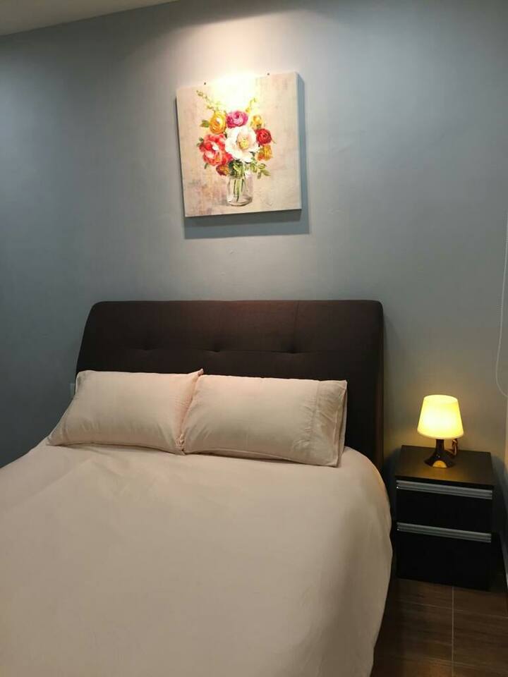 Прв кат 2-ра спална соба