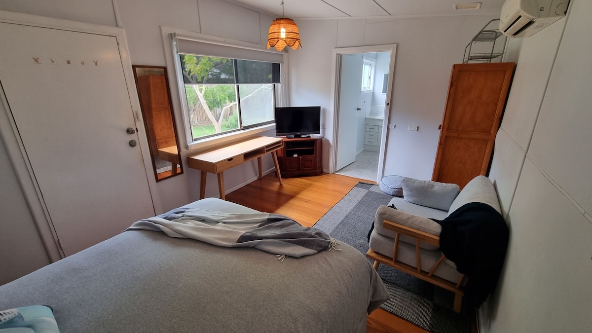 Dhoma e gjumit e tretë (Bungalow i shkëputur) dhe Banja Ensuite 