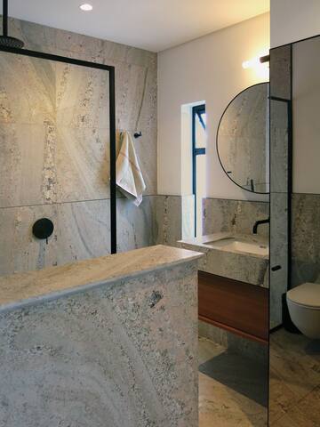 Elegant home with ‘natural TV’: mountain views gallery image 4