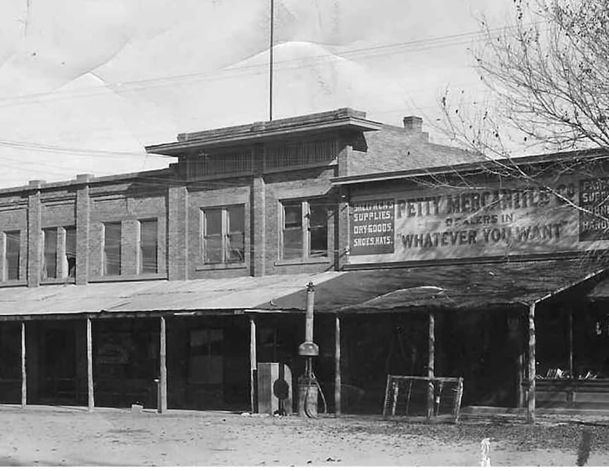 Built in 1912 with lumber milled from Zion Mountain. The original owner was instrumental in helping Zion become a National Park. The original building served as the town mercantile.