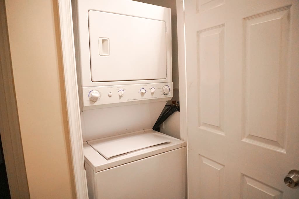 Washer/Dryer in unit