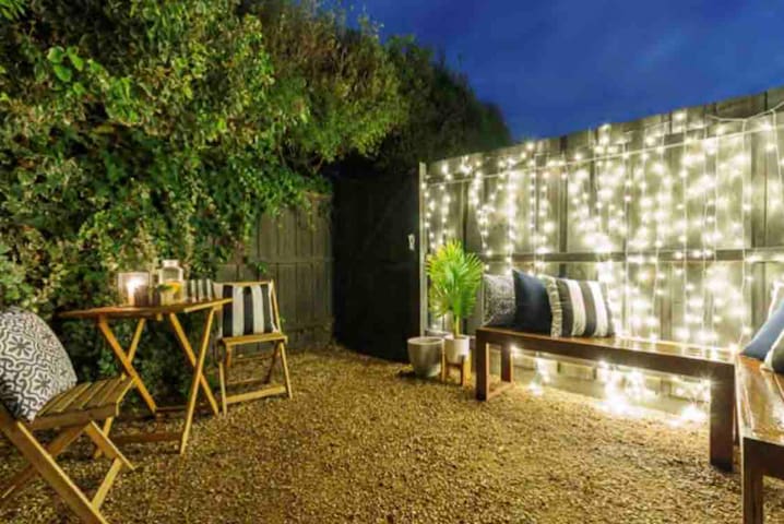 Quiet, quaint and private guesthouse.