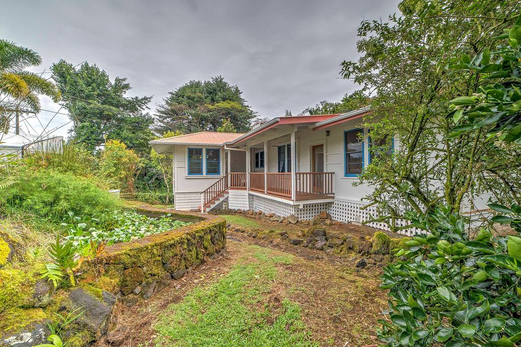 You'll love the lush surroundings.