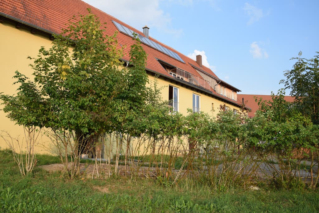 Haselbach 1 Gartenseite