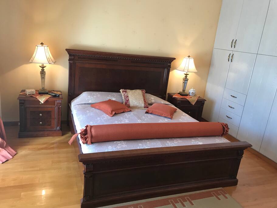 Master bedroom with en-suite bathroom