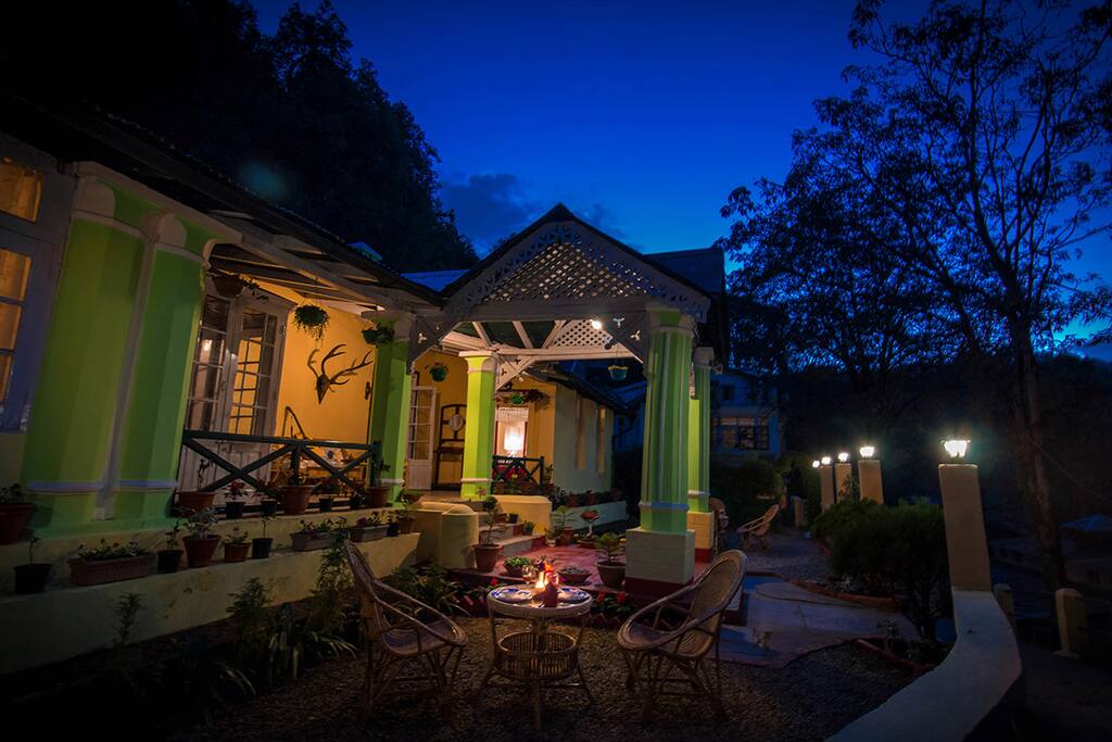 Emily Lodge Exterior