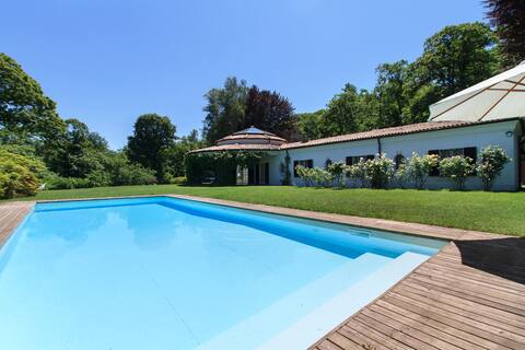 Eye-catching villa with pool! - Villa Monti