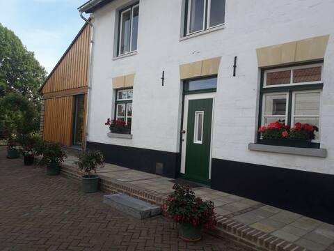 "Hoeve de Bies"   beautiful accommodation with breakfast