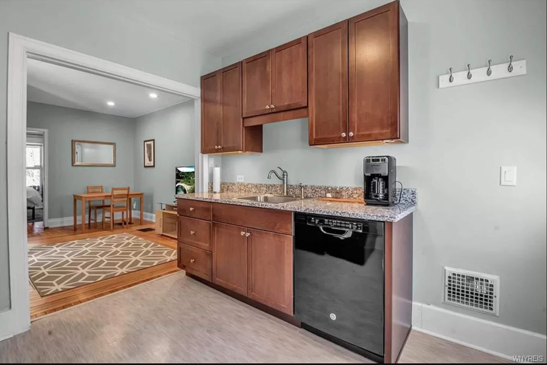 Modern apartment in the heart of Buffalo — photo 5