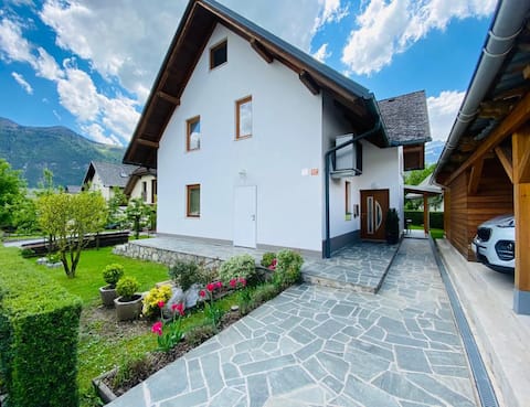 Top performing Airbnb: Brdo 61a, 5230 Bovec in Čezsoča