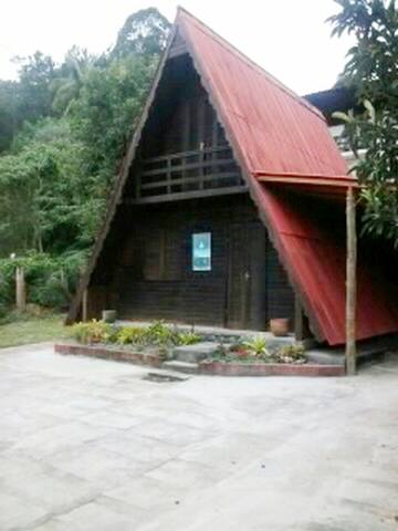 Chalé linda vista 5min do centro trabalho ou lazer