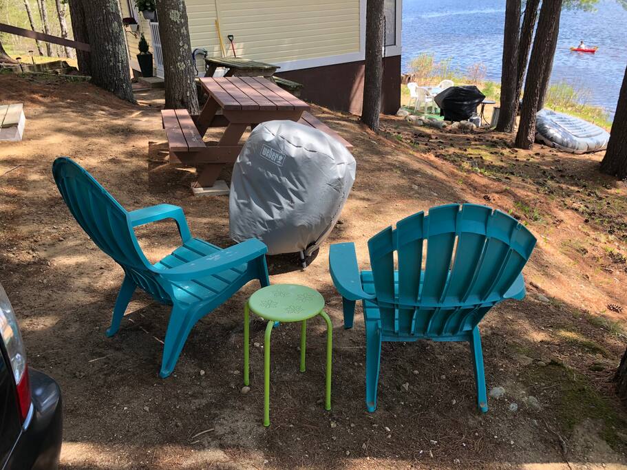 Relax and have a barbeque on the charcoal grill right at the Water edge and maybe you will hear the call of the loons.